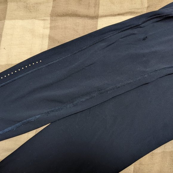 Lululemon Fast and Free Reflective Tight 25" - True Navy Size 8 - Picture 8 of 9